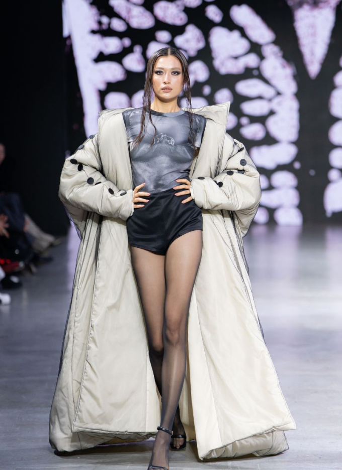 DEPA Fashion Show 2025: Minh Tú mở màn với hình tượng người mẹ, 5 nhà thiết kế trẻ debut cực chất