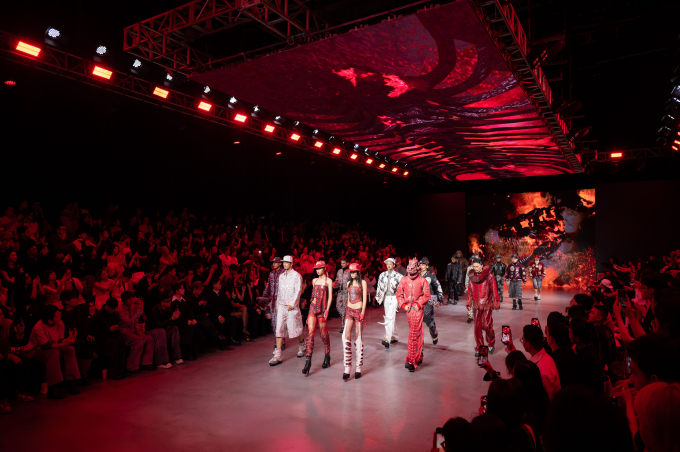 DEPA Fashion Show 2025: Minh Tú mở màn với hình tượng người mẹ, 5 nhà thiết kế trẻ debut cực chất