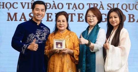 Diễn viên Đài Loan - Triệu Vĩnh Hinh đến Việt Nam chúc mừng Trà sư Ngô Thanh Tâm ra mắt học viện đào tạo