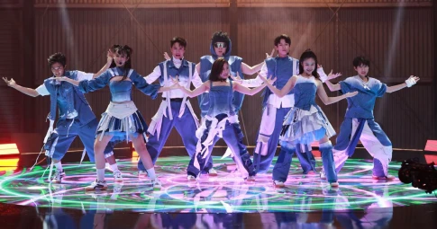 Hé lộ quá trình khổ luyện của dàn diễn viên trẻ trong "Lật mặt 8" cho màn trình diễn bùng nổ cuối phim