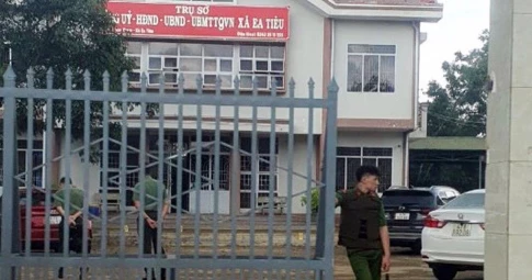 Truy bắt nhóm dùng súng tấn công vào trụ sở công an xã ở Đắk Lắk