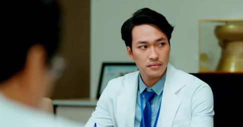 "Doctor Lof - Bác sĩ hạnh phúc" tập 7-8: Lâm Thanh Nhã bị đình chỉ công việc vì gánh tội giúp Trần Phong