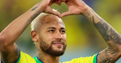 Neymar được fan viết di chúc, tặng lại toàn bộ gia tài