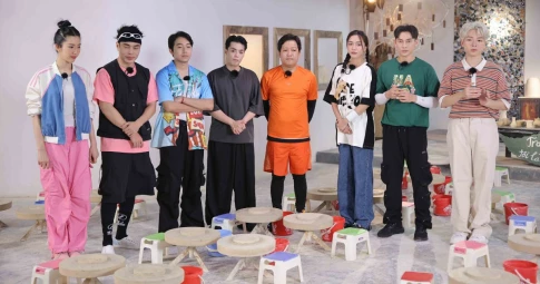 Trường Giang trải lòng khi "Hành trình rực rỡ" bị chê nhạt nhòa: "Chúng tôi không thể giỡn được"