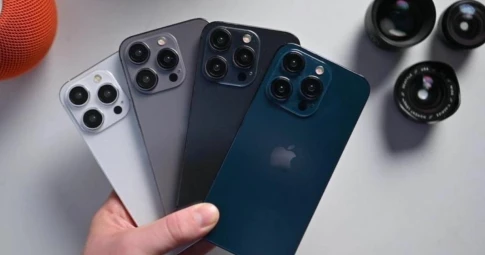 Siêu phẩm iPhone 15 Pro và 15 Pro Max xuất hiện: Khung titan, camera xịn, đẹp không tì vết