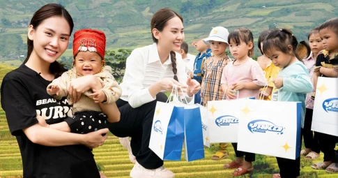 Vượt gần 250km, hoa hậu Mai Phương mang dự án nhà bếp ăn và Yako Farm đến giúp đỡ trẻ em miền núi