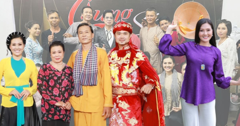 Hoa hậu Kim Thoa mang đại gia đình lên sân khấu, đạt giải á quân tại chương trình "Chung sức chung lòng"