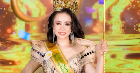 Đặng Thị Mỹ chinh phục vương miện 