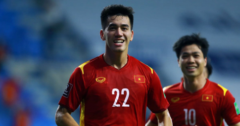 Chàng trai Việt Nam nào được FIFA bình chọn vào nhóm cầu thủ nổi bật?