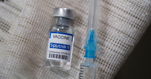 Việt Nam sản xuất lô vaccine Sputnik V đầu tiên