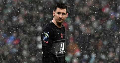 Suarez: 'Messi khổ sở vì cái lạnh ở Pháp'