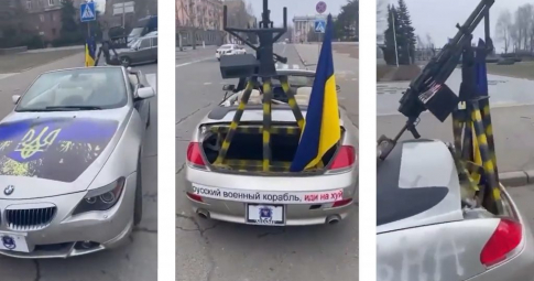 Ukraine độ xe mui trần BMW thành hệ thống súng máy di động