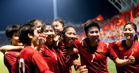 ĐT bóng đá nam và nữ Việt Nam có cơ hội nhận thưởng lớn từ "nữ đại gia"