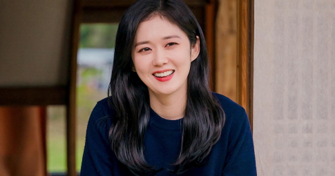 "Mỹ nhân không tuổi" Jang Nara thông báo kết hôn với ban trai kém 6 tuổi