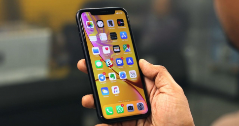 iPhone XR biến mất trên các kệ hàng chính hãng tại Việt Nam