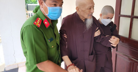 Xử vụ 'tịnh thất Bồng Lai': Bị cáo 90 tuổi Lê Tùng Vân nói 'đang độc thân, chờ lấy vợ'