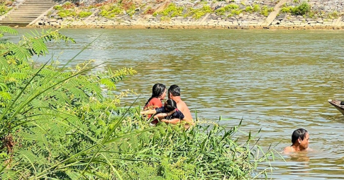 Đà Nẵng: Đi bắt ốc ở sông Túy Loan, hai anh em bị đuối nước thương tâm