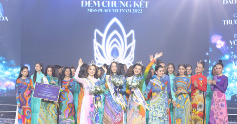 Người đẹp TP.HCM Trần Thị Ban Mai đăng quang Miss Peace Vietnam 2022