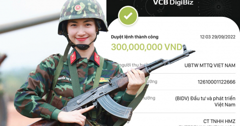 "Uy tín" như Hòa Minzy: chuyển "nóng" 300 triệu cho Ủy ban Mặt trận Tổ quốc Việt Nam cứu trợ miền Trung