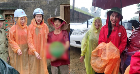 Ca sĩ Thủy Tiên lội nước, dầm mưa đến Nghệ An hỗ trợ bà con sau thiên tai