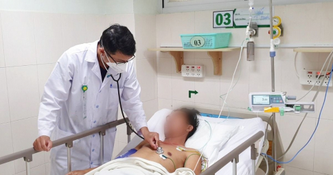 Hậu Giang: Hút quá nhiều thuốc lá, tài xế đang lái xe đường dài bỗng lên cơn nhồi máu cơ tim suýt tử vong