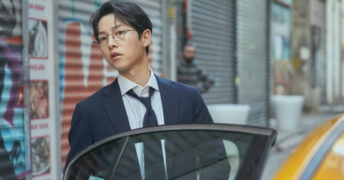 Phim Cậu út nhà tài phiệt của Song Joong Ki mở màn với rating khả quan