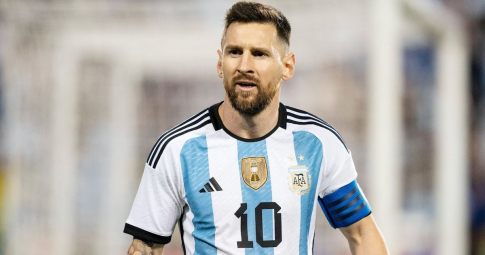 Cầu thủ Hà Lan: "Messi là con người và cũng có điểm yếu"