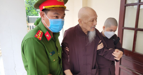Vụ Tịnh thất bồng lai: Ông Lê Tùng Vân xin hoãn thi hành án vì tuổi già không đủ sức khỏe để ngồi "nhà đá"