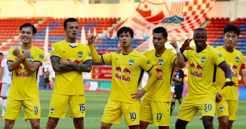 Không có CLB Việt Nam trong top 500 đội bóng hàng đầu thế giới