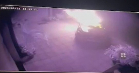 Người đàn ông ở TP HCM tự thiêu trong ôtô Camry gần nhà người tình