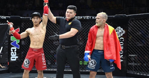 'Quái thú' Brazil ngơ ngác khi bị xử thua Trần Ngọc Lượng trên sàn MMA